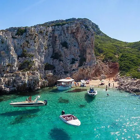 Villa Ionian Waves - Stylish Escape Marathopoli